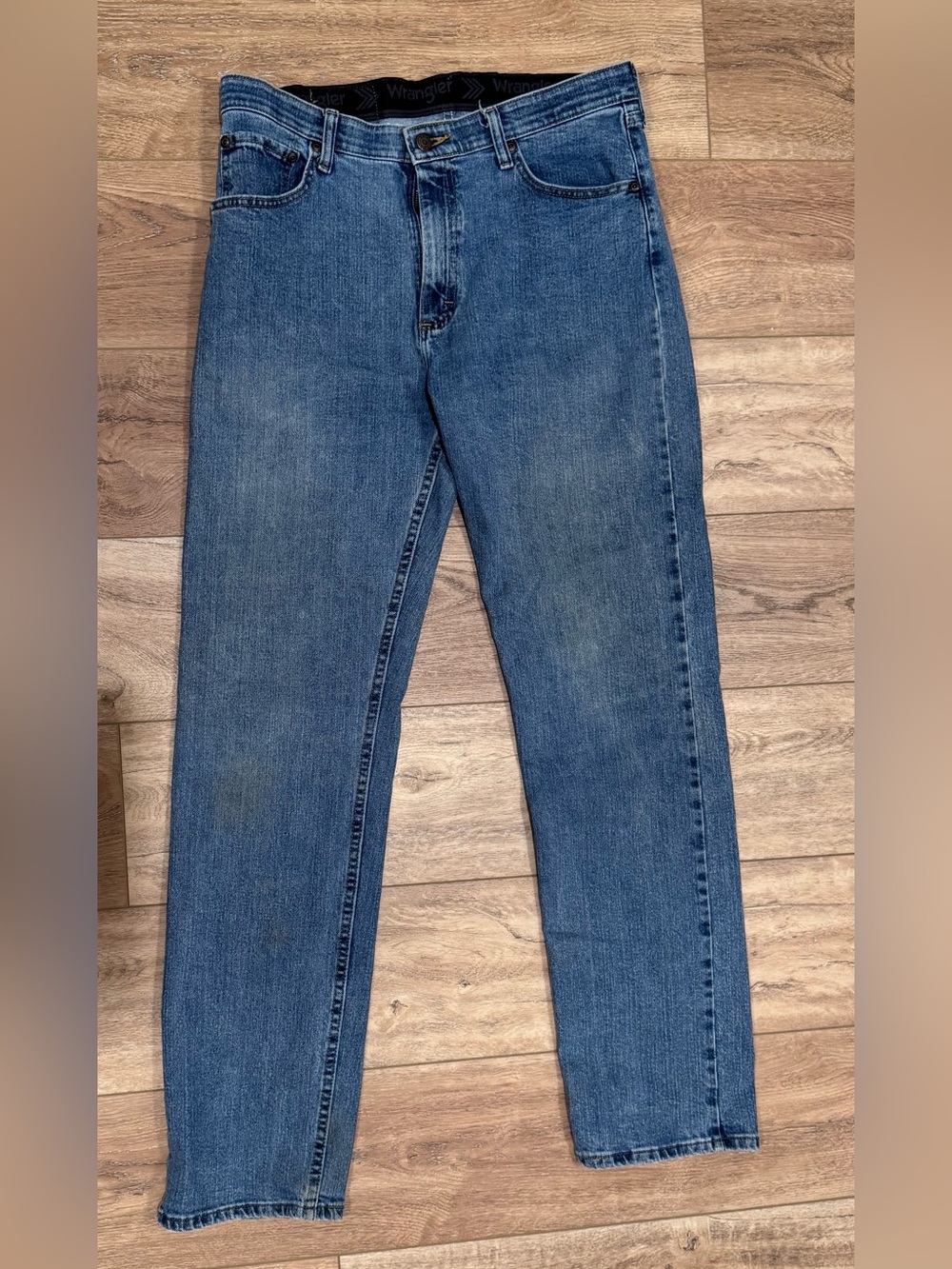 Wrangler Slim Straight Jeans in Blue Denim 32/34